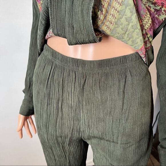 C.M. Shapes Crepe Mixed Fabric LS & Pants Set Sz S - Picture 8 of 16